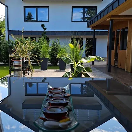 Viola Appartement Velence