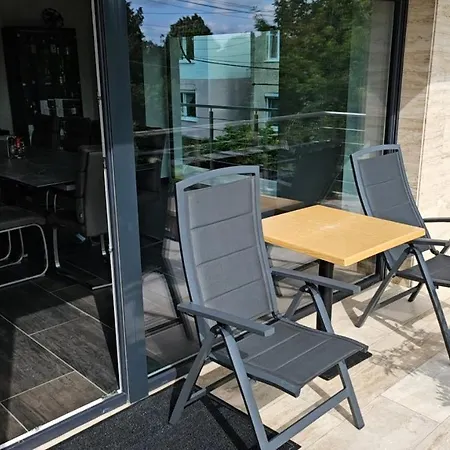 Viola Apartment *