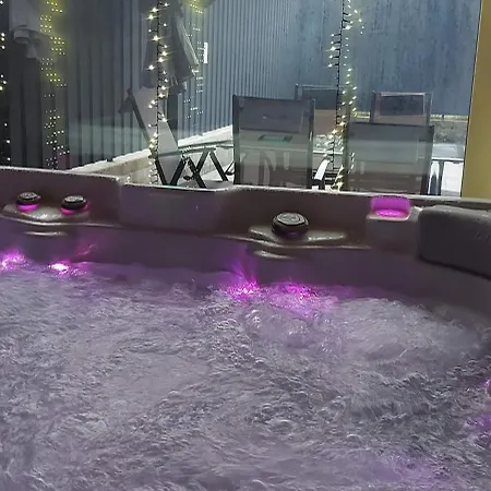 Viola Apartment